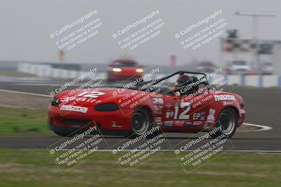 media/Jan-18-2026-CalClub SCCA (Sun) [[8bc6468723]]/Group 3 Race/Turn 1/